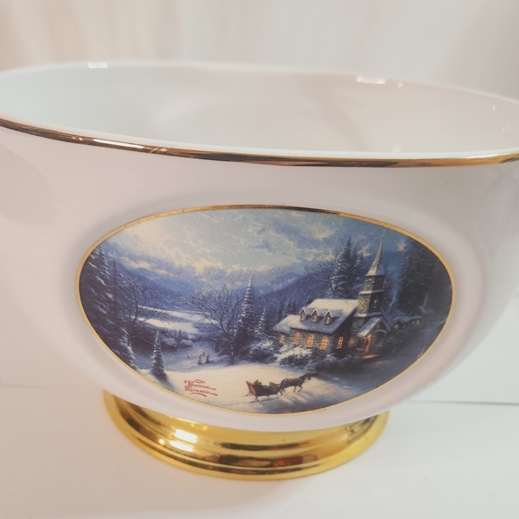 Thomas Kinkade Sunday Evening Sleigh Ride Porcelain Bowl Flower Vase - Picture 3 of 8